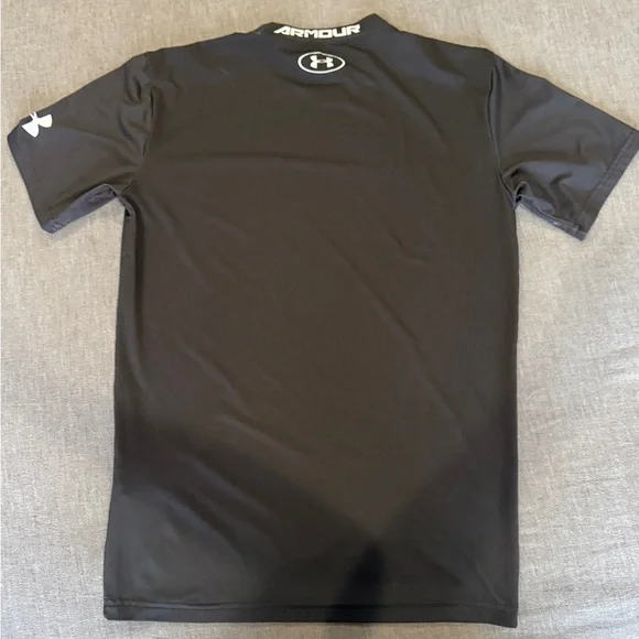 Under Armour Marvel Black Punisher Skull Compression Shirt - Picture 4 of 4